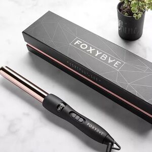 FoxyBae Black and Rose Gold Curling Wand 25mm